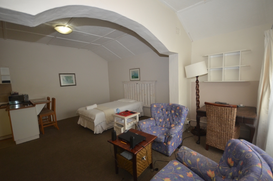 9 Bedroom Property for Sale in Nahoon Eastern Cape